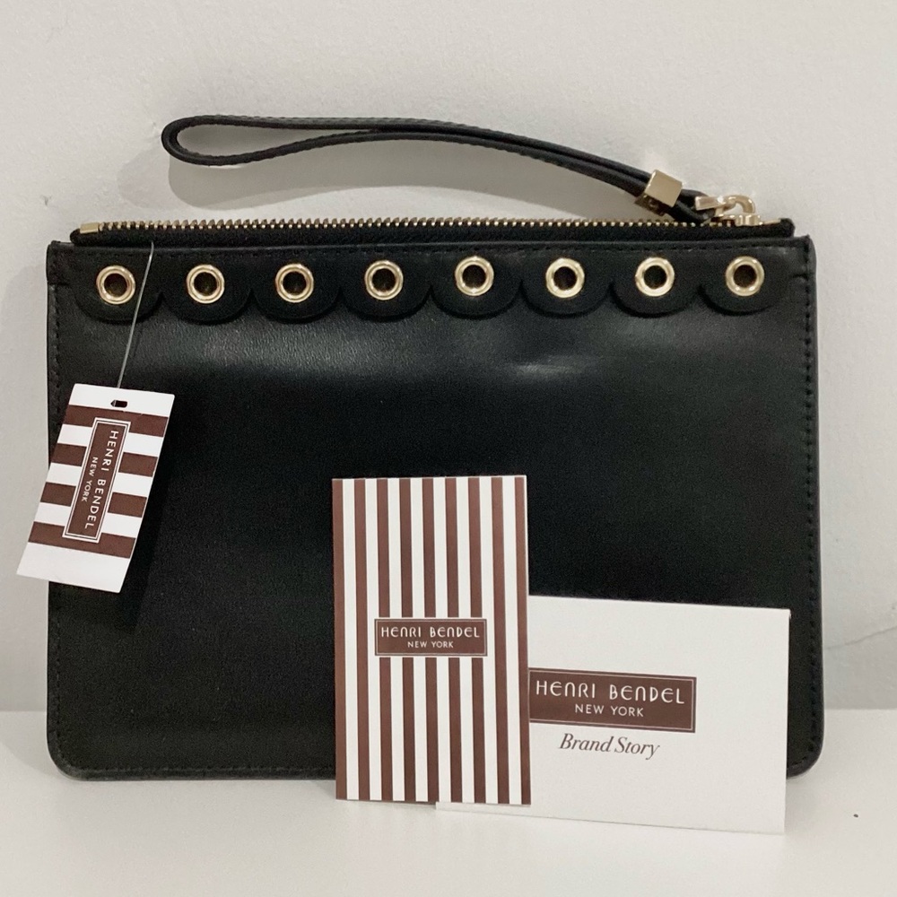 Henri Bendel West 57th Large Zip Pouch Black Leather Wristlet/Clutch NWT